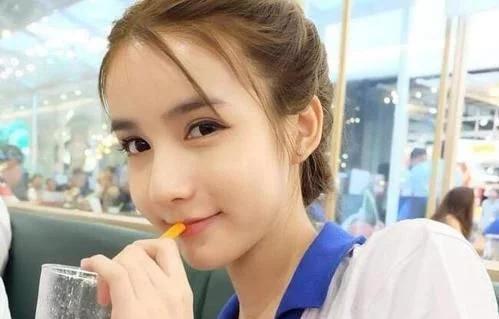 泰国“人妖”结婚后,是怎么过婚后生活的?看完让人感到心疼!