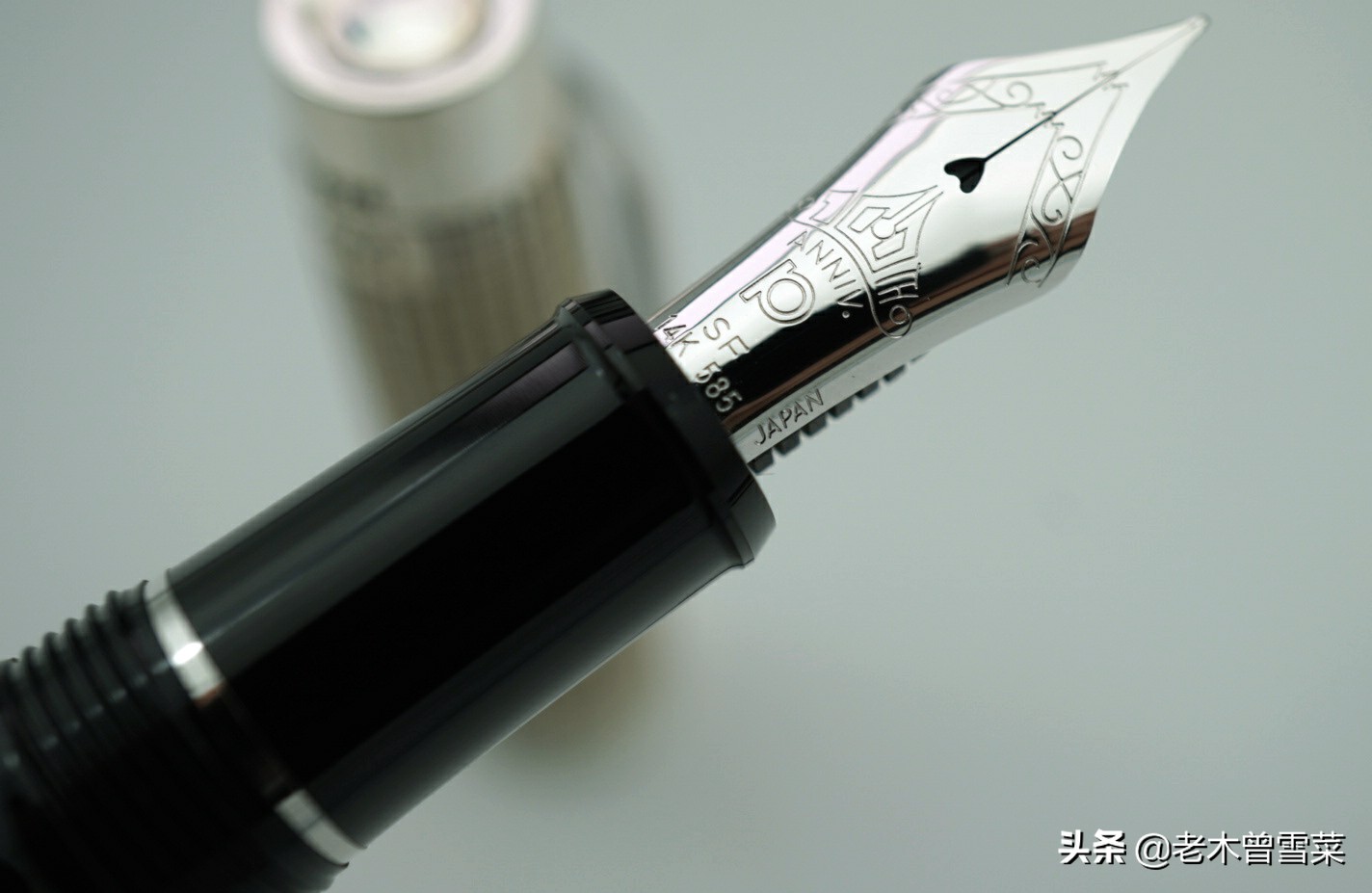 1910-1949年发行的钢笔,英雄钢笔90周年纪念款金色18k