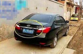 5万的车挂200万的车牌,几万的车挂百万车牌