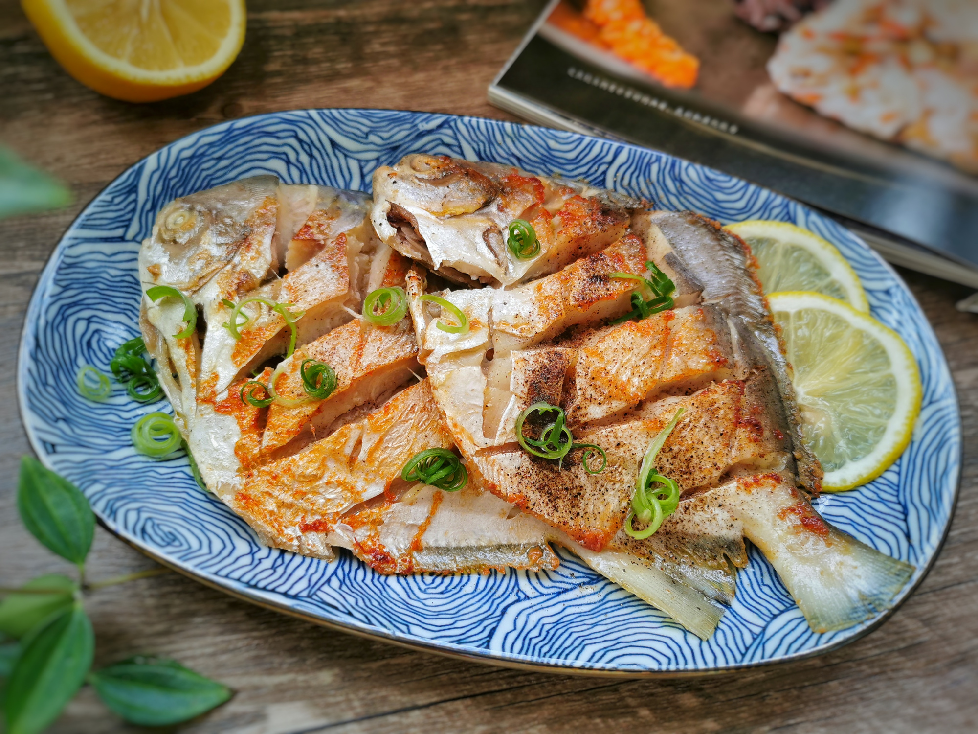 鲳鱼这么烧绝对够味简单又快捷,鲳鱼的做法清蒸几分钟最好