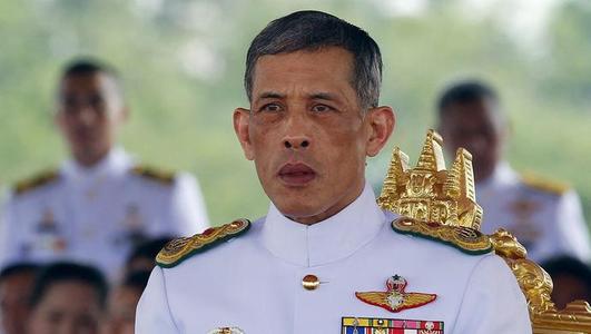 现代版风流国王-玛哈，豪车私人飞机不断，花钱如流水