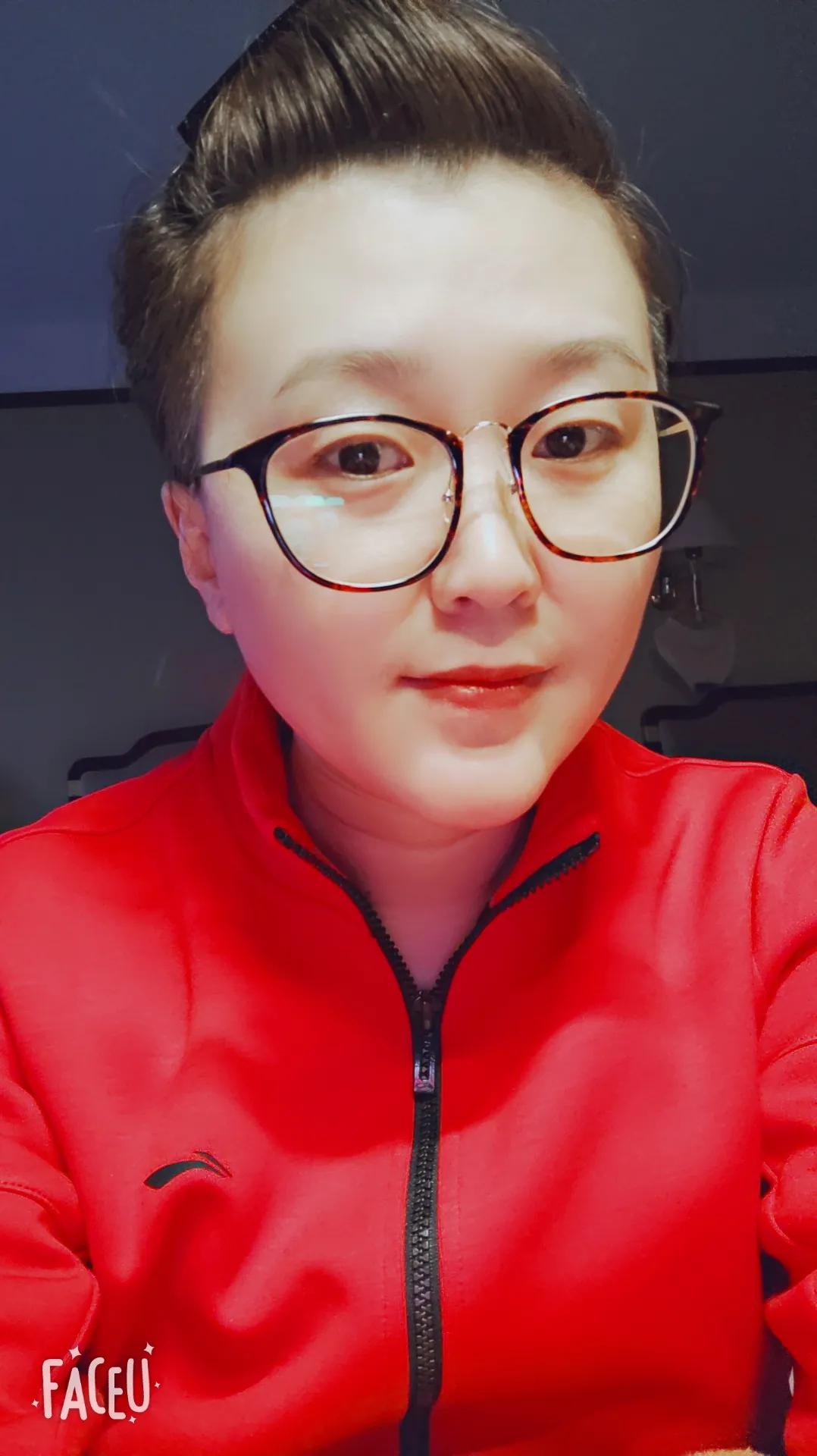 致敬2020每一个逆行的背影,回顾2019年消防员最美逆行背影