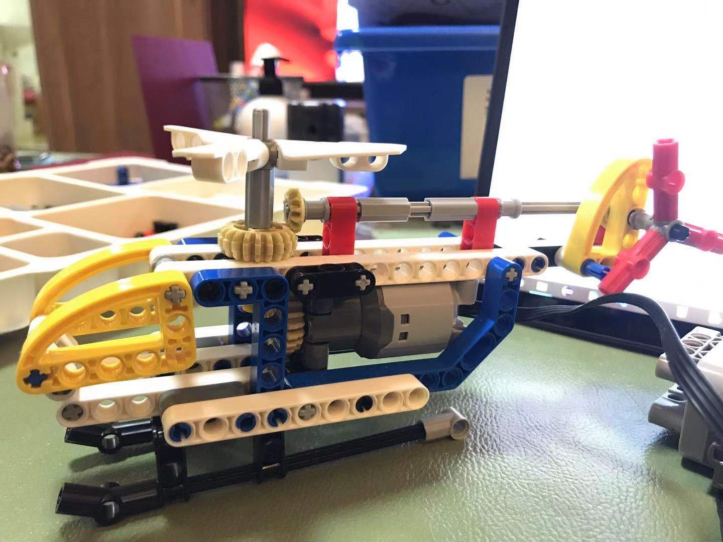 青少年机器人技术考试一二级图纸,青少年机器人等级考试试题讲解