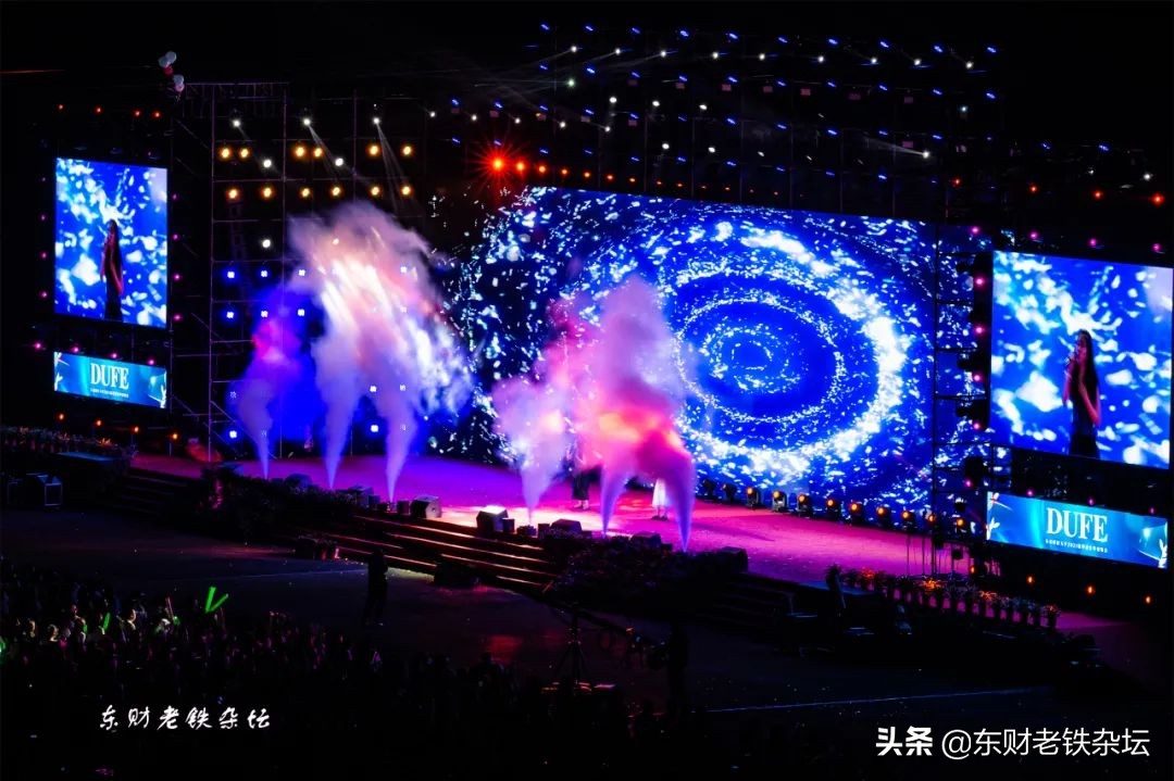 梦幻光雾山夜景演出,梦幻光影星空馆