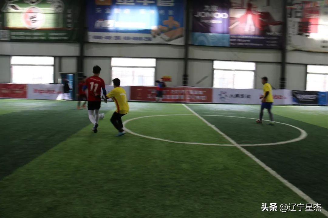 英冠战报普斯维奇vs利兹联直播,英派斯五人足球联赛