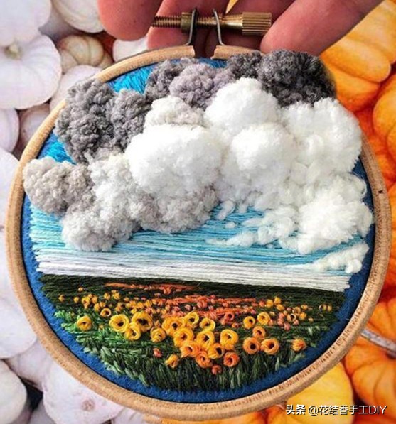 刺绣画自己绣教程,沙发背景的刺绣风景画