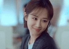 杨紫轻熟女装,杨紫轻熟风黄衣裙