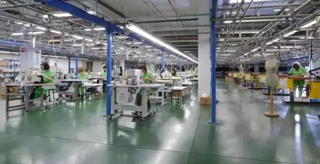 一分钟生产60个产品,28秒生产一件衣服