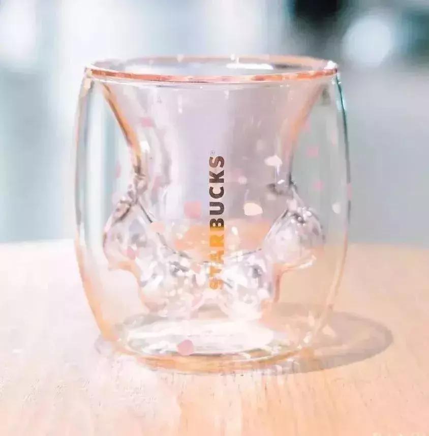 星巴克猫爪杯话题超热,星巴克猫爪杯深夜排队疯抢