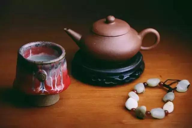 春天女性喝什么茶可以排体内毒素,春天女人喝什么茶最好补气血