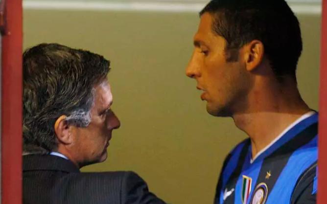 穆里尼奥离开曼联后曼联怎么样,穆里尼奥离开曼联之后的成绩