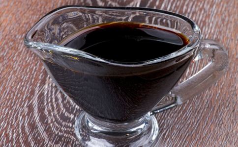 酱油吃多了有什么好处和害处,酱油吃多了咸的