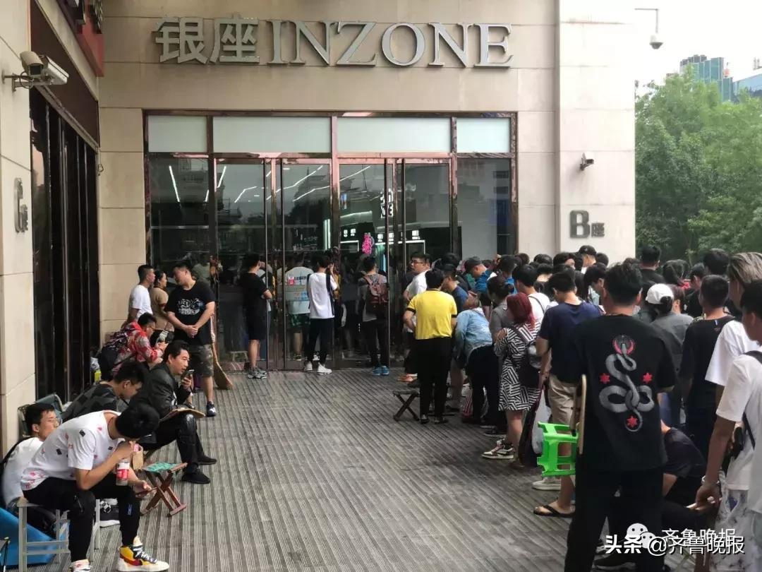 倒卖二手鞋赚钱,2023年倒卖aj赚钱吗