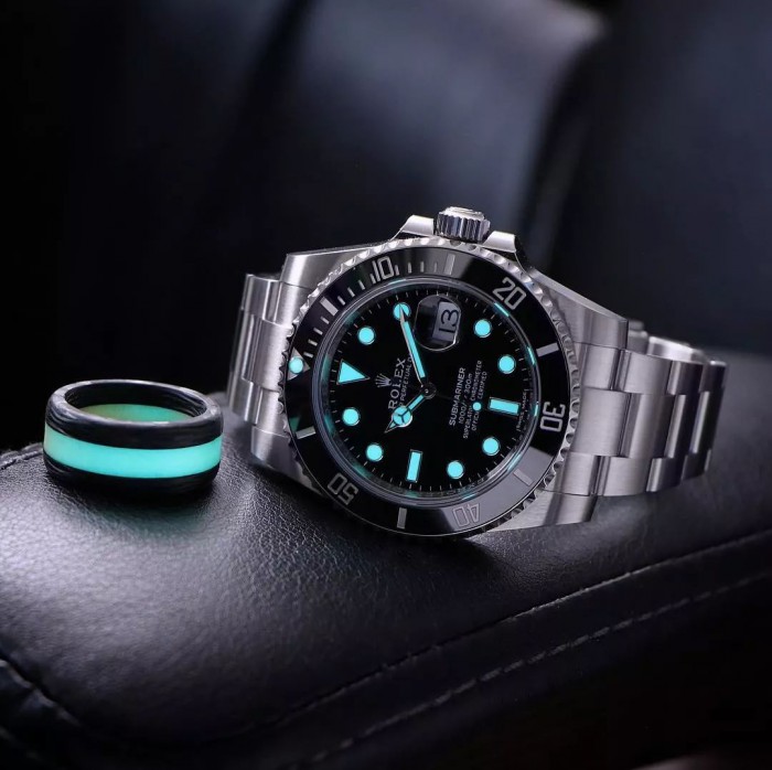 劳力士水鬼夜光图片大全,劳力士新款绿水鬼夜光