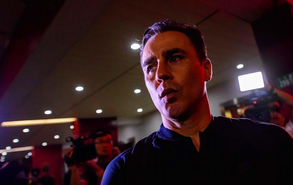 卡纳瓦罗机场讲不出再见,卡纳瓦罗口哨