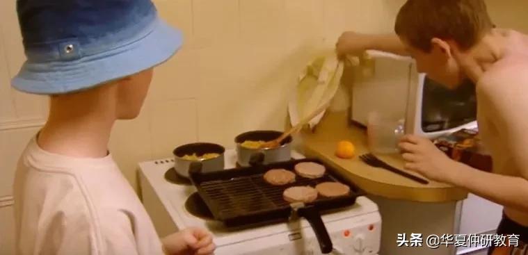 没有大人管的小孩怎么样了,没有大人管的孩子的后果