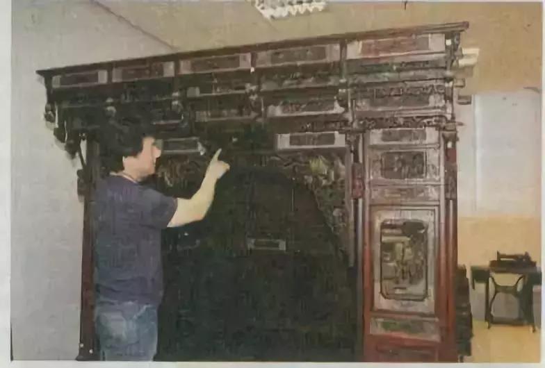 成龙收藏的紫檀,成龙的小叶紫檀值多少钱