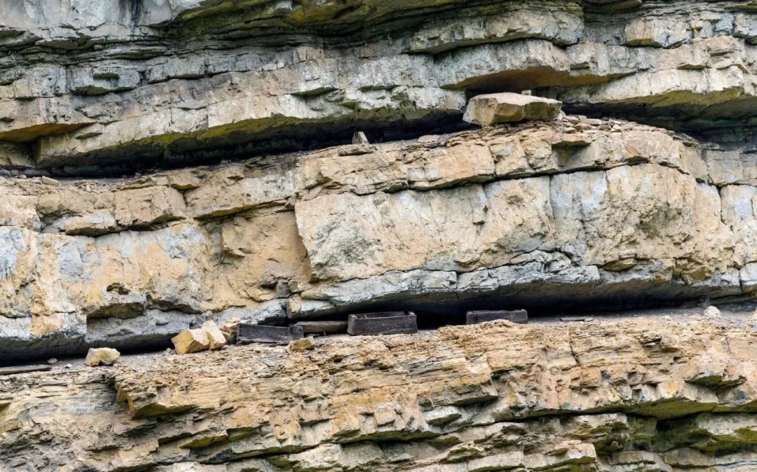 打卡秭归磨坪杨林村悬棺群,秭归县磨坪乡悬棺千古之谜