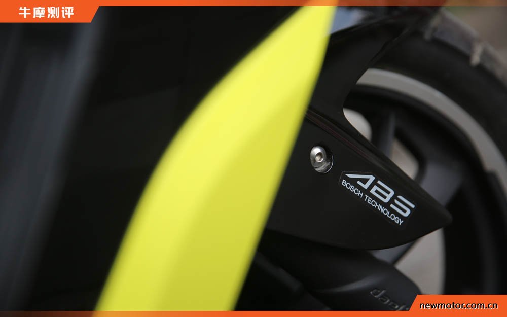 17.4l超大油箱续航350公里,油箱17升续航可达400公里