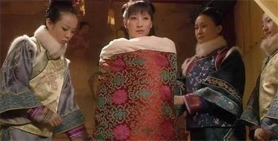 清朝皇帝如何与后妃相处,清朝皇帝和妃嫔的真正生活