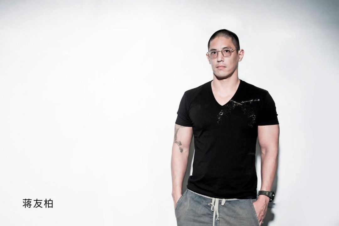 “SSSO嗖”*子烟电**获2500万美元天使轮融资，与蒋友柏达成战略合作