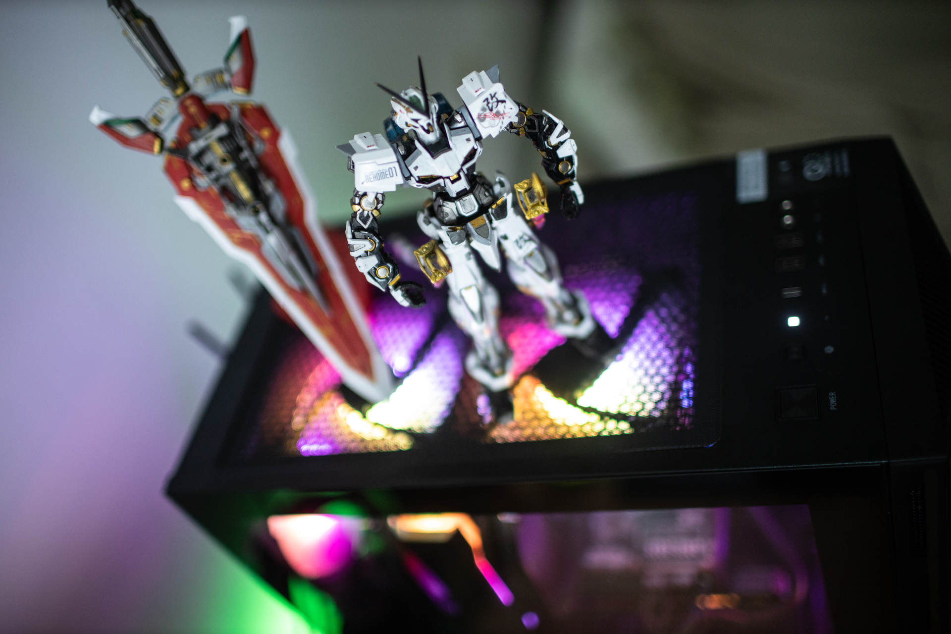 微星氪金枪二代可以装风冷吗,微星氪金枪机箱前面可以拆吗