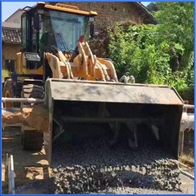 铲车改搅拌斗,铲车改粉碎机