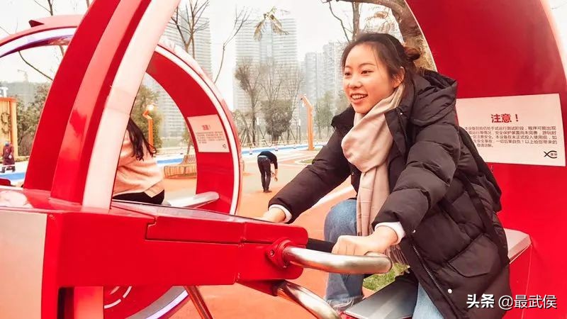 3月底天府绿道哪段最美,天府绿道彩色油菜花