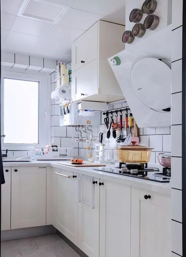 室内装修用什么材料做假墙,房间做假墙效果