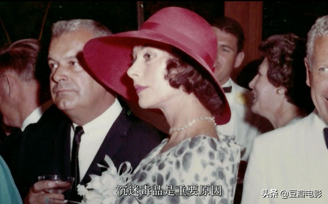 首位全裸出镜,这好莱坞*星艳**竟是wifi之母《*物尤**:海蒂·拉玛传》