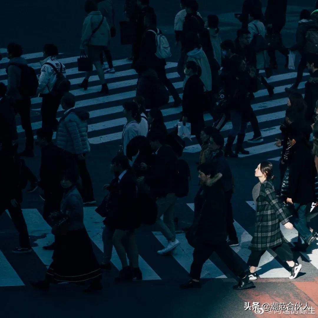 濂ヨ繍浼氬欢杩熷杩愬姩鍝佺墝鏈夊奖鍝嶅悧,濂ヨ繍瀵规疆娴佽涓氱殑褰卞搷