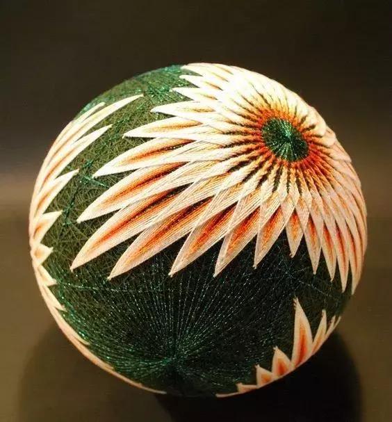 入坑前视频教程,最简单做手鞠球的方法