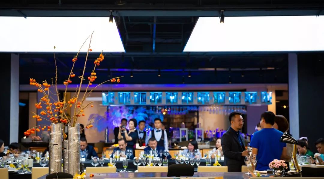 大董酥不腻烤鸭介绍,大董酥不腻烤鸭宣传片