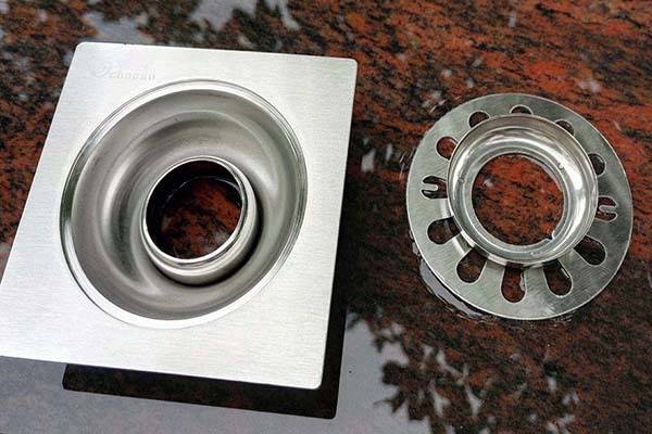 洗衣机排水地漏反味处理方法,卫生间洗衣机地漏反臭怎么办