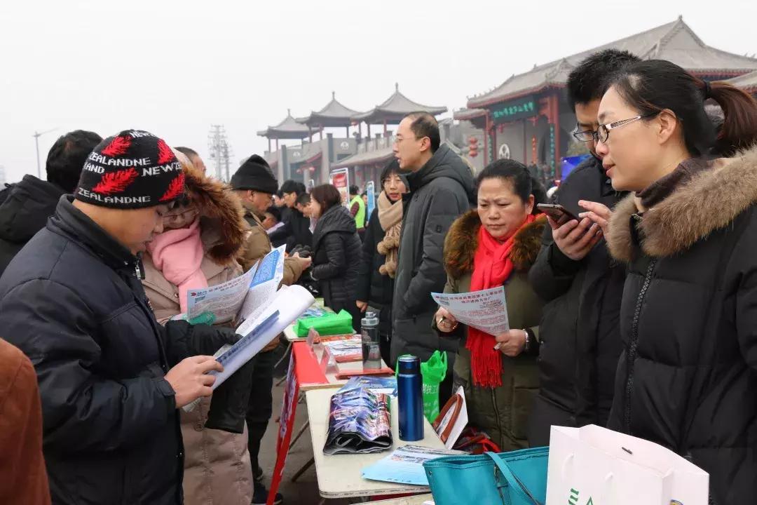威海招工招聘信息本地最近,山东威海劳务市场招工