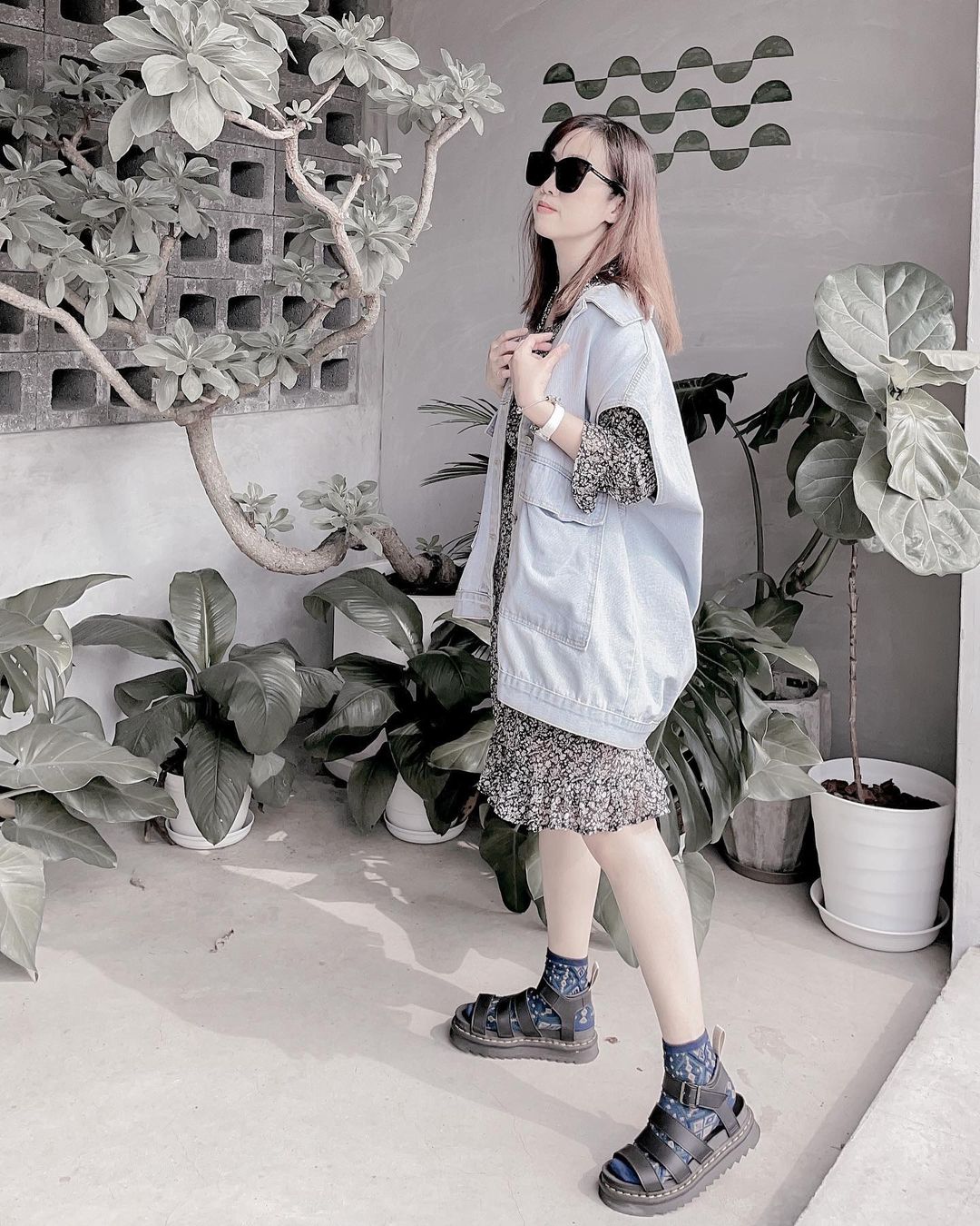 一年四季可穿的百搭背心 (韩版的宽松背心搭配)