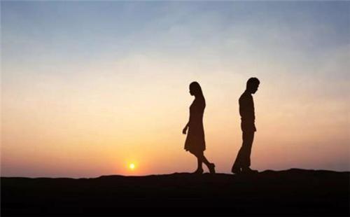 婚姻出现危机分居了怎么挽回,婚后感情出了问题该如何应对