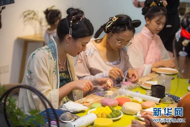 成都汉服第一城,扒一扒源头工厂