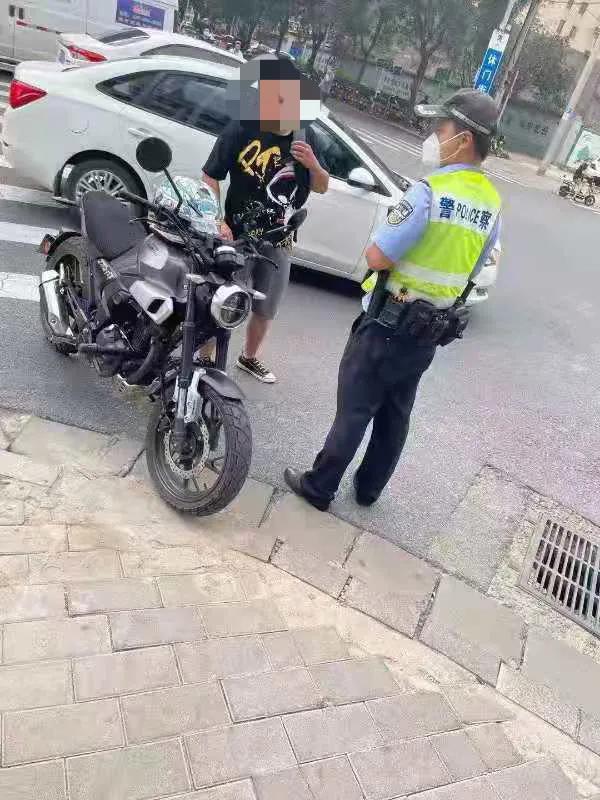 石家庄交警严查摩托车,石家庄严查摩托闯禁行