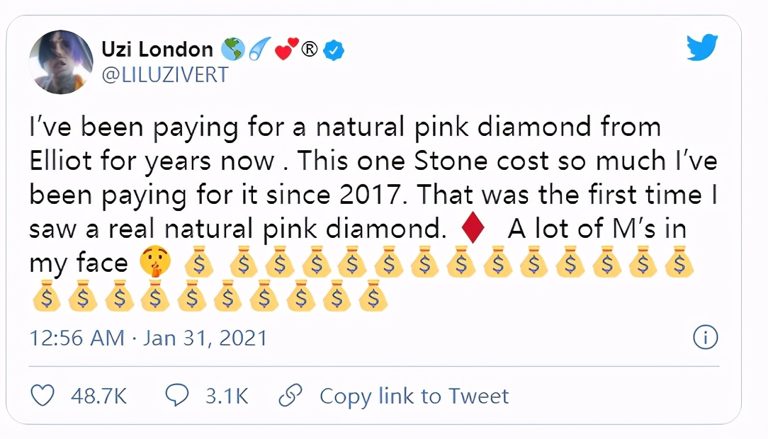 脑门上镶了亿元钻石的嘻哈青年，中二的他在想什么？