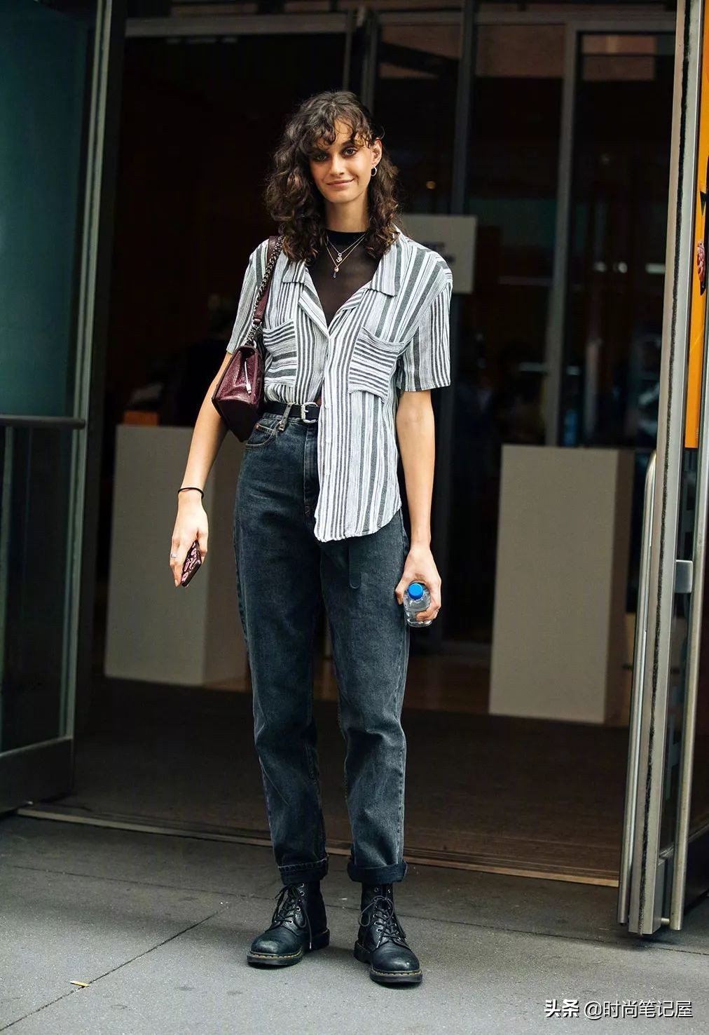 裙子秋冬款搭长筒靴,裙子秋冬款配长筒靴