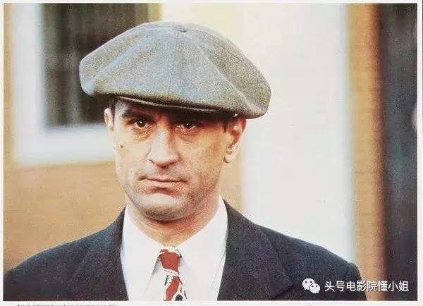 口碑火爆的小丑到底是怎样的神作,口碑炸裂的小丑是一部什么电影