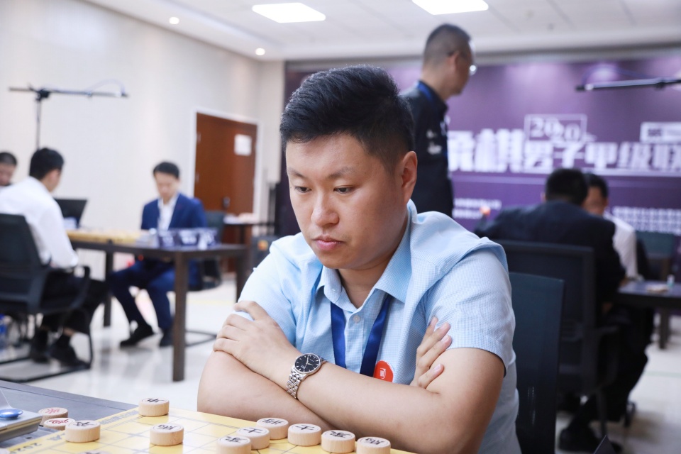 亳州战报|象甲联赛第六轮战罢，许文章含笑认输