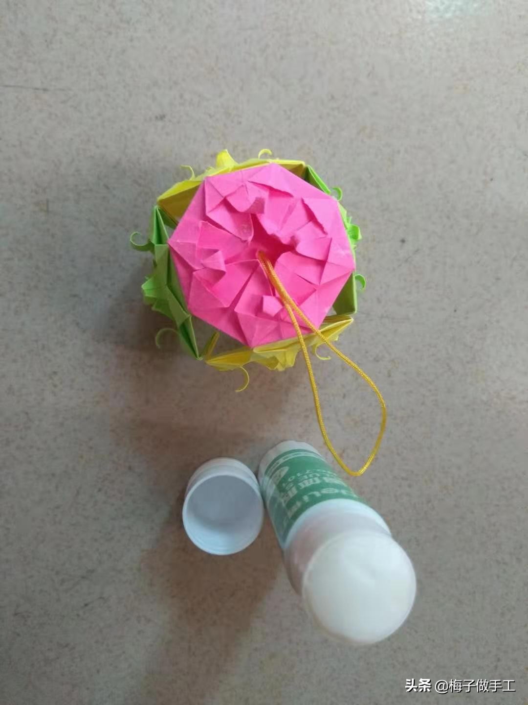 过年折纸手工灯笼简单又漂亮,中秋花灯折纸教程