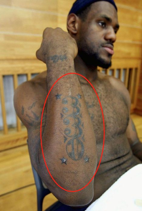 WEN开箱｜六百块的耐克版驭帅12？前后气垫，你喜欢么？