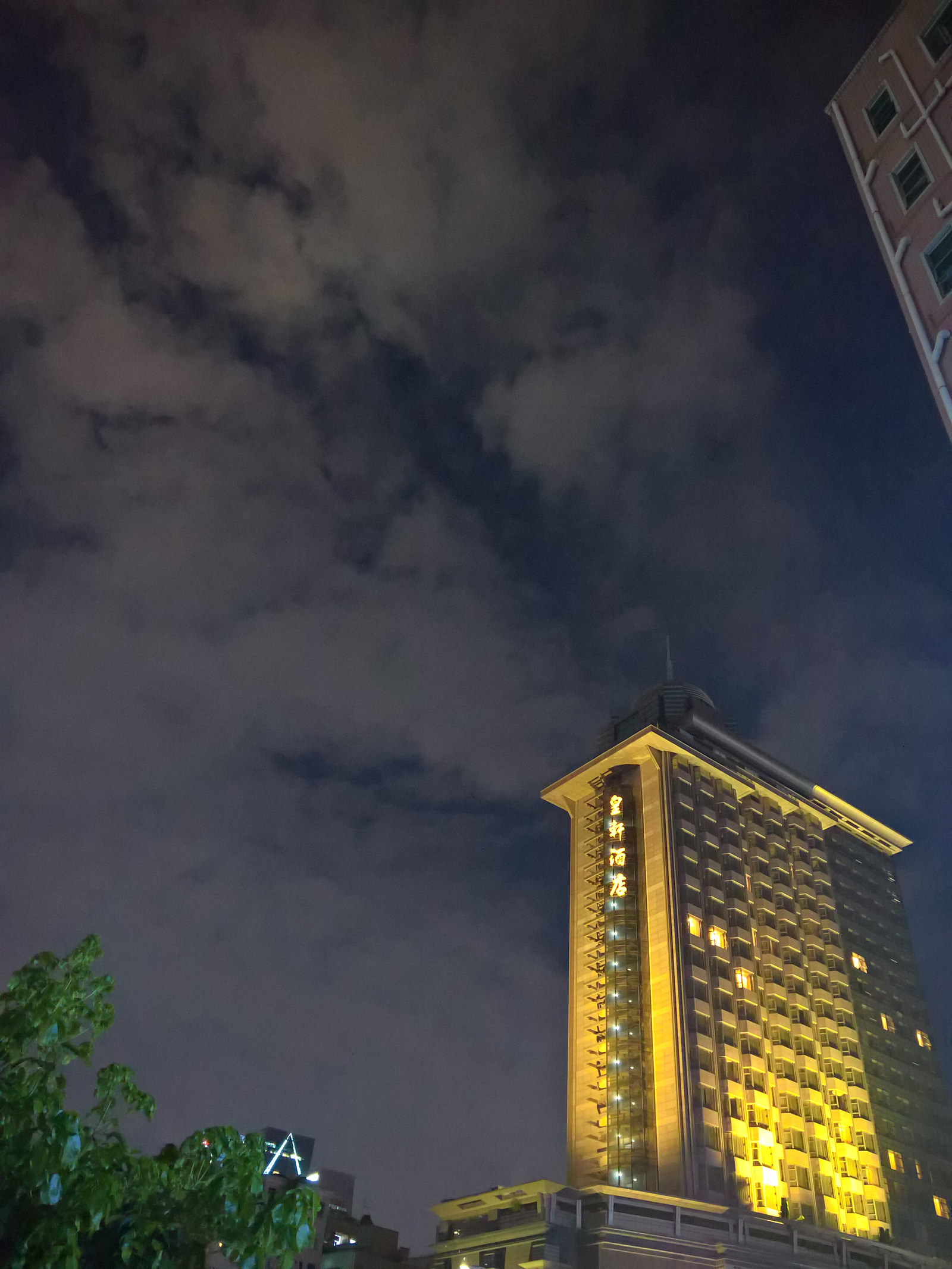 lumia950xl当主机,为什么lumia950xl还值得购买