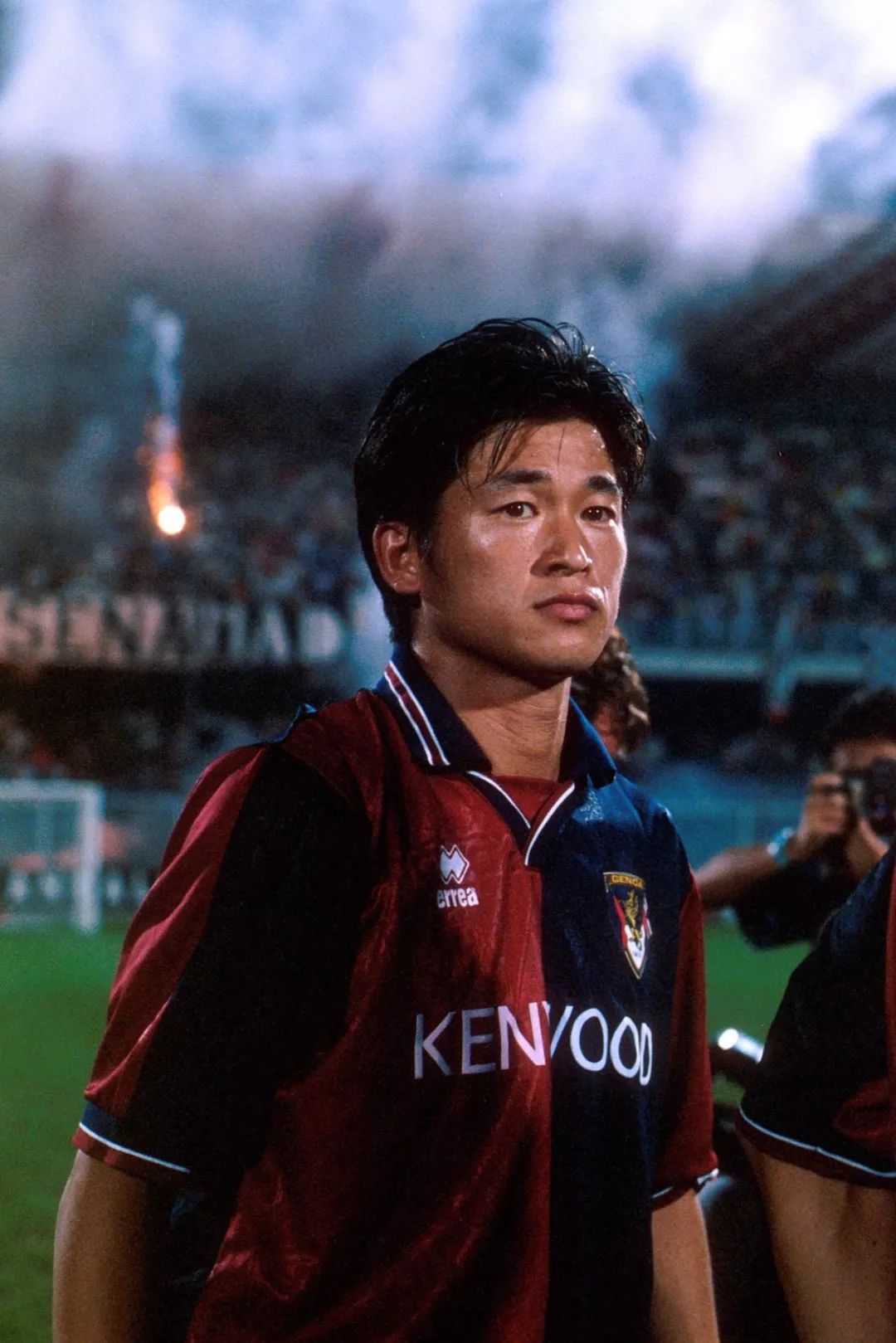 三浦知良目前在哪个队,三浦知良真的还能踢职业比赛吗