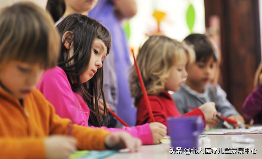 自闭症孩子康复最有效方法,自闭症儿童康复治疗全过程