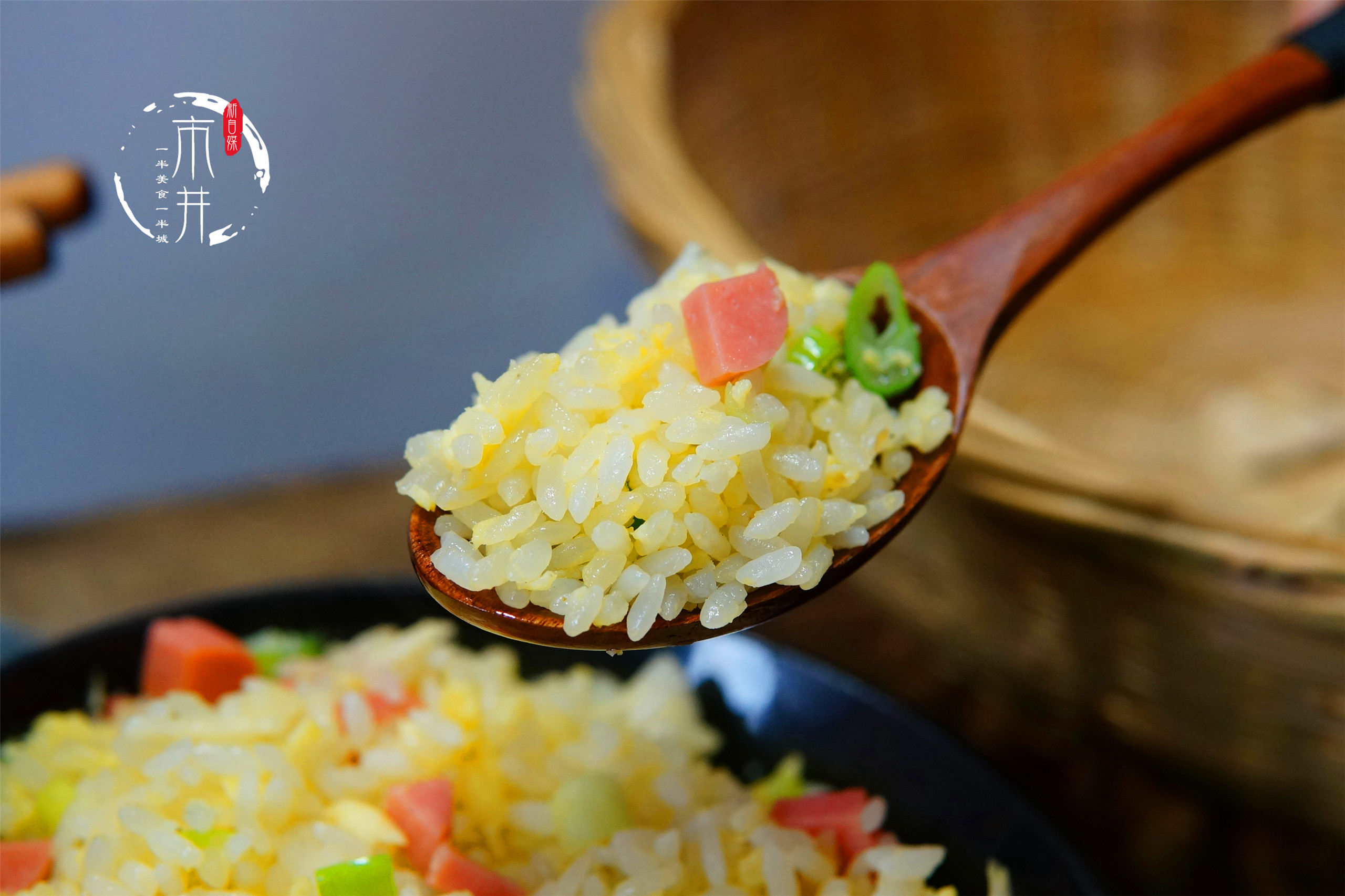 蛋炒饭米饭太黏了如何让米饭变干,蛋炒饭不放鸡蛋会粘锅是怎么回事