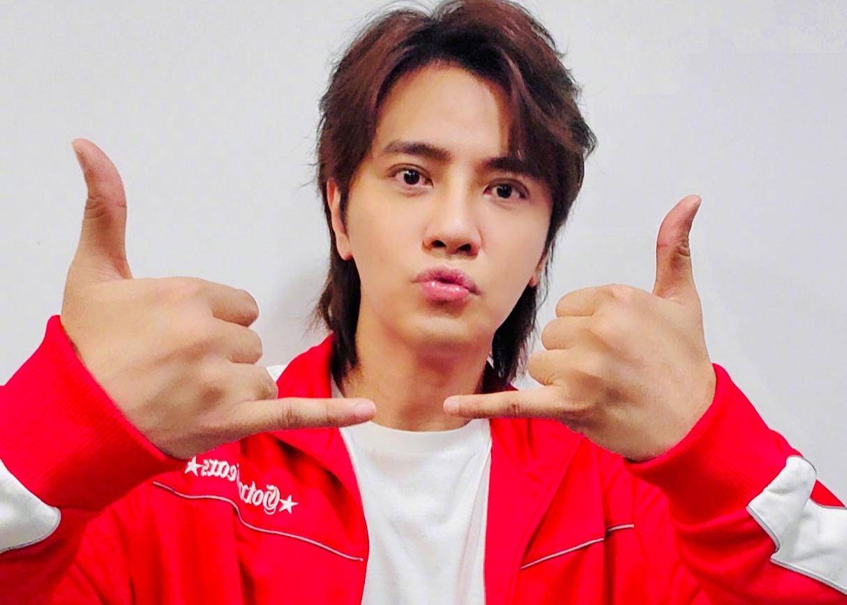 张艺兴对罗志祥复出的看法,极挑张艺兴第一次见罗志祥